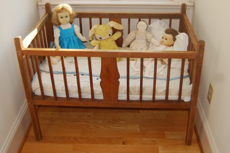 baby crib