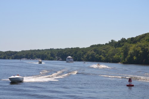 boat traffic 7-17-2011 12-16-43 PM