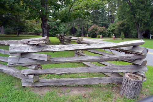 fence 8-27-2013 3-27-50 PM
