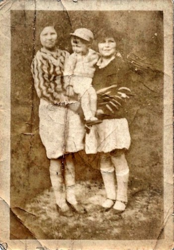 oldfamilyphoto_Snapseed