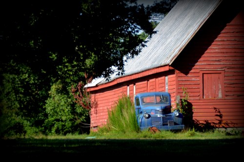 truck and barn 7-5-2014 8-19-10 AM