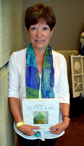 db donna scarf 9-28-2014 12-06-29 PM