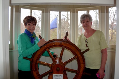 db linda ships wheel 3-17-2015 1-16-25 PM
