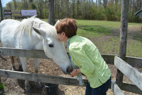 db aggie kiss 4-11-2015 11-41-48 AM