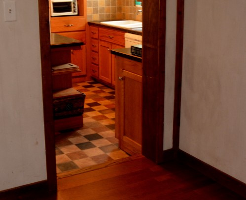 step down into kitchen 5-17-2015 3-57-17 PM