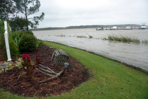 1lobster trap high tide 10-4-2015 3-26-16 PM 10-4-2015 3-26-16 PM