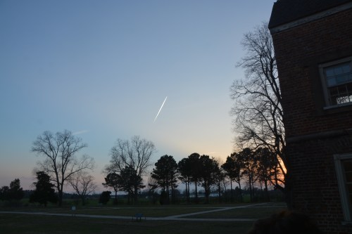 castle-and-contrail-2-12-2017-5-29-00-pm